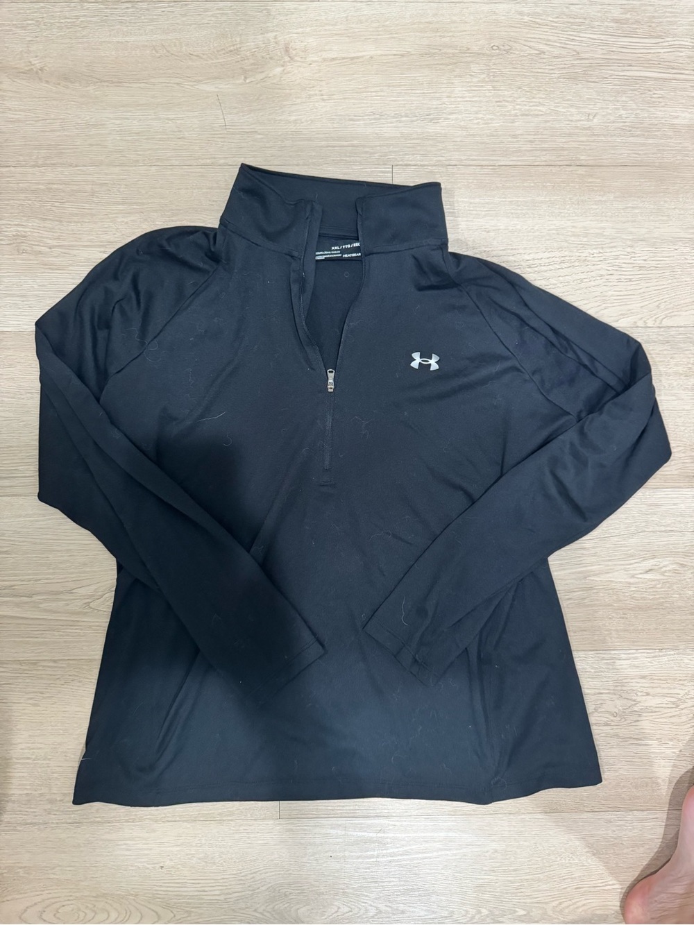 Under Armour Women’s Black Quarter-Zip Cowl Pullover
